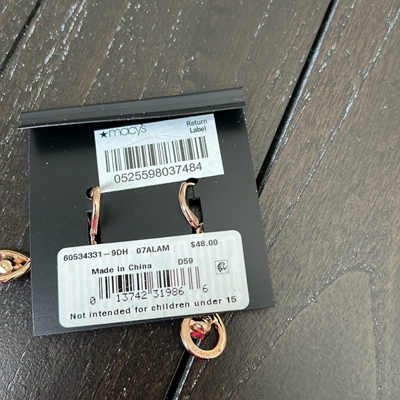 Givenchy Earrings - Picture 5 of 5